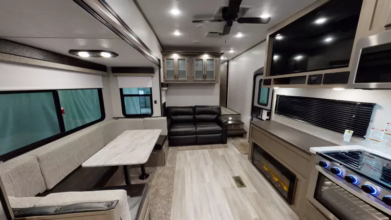 355FBX Floorplan Main Room