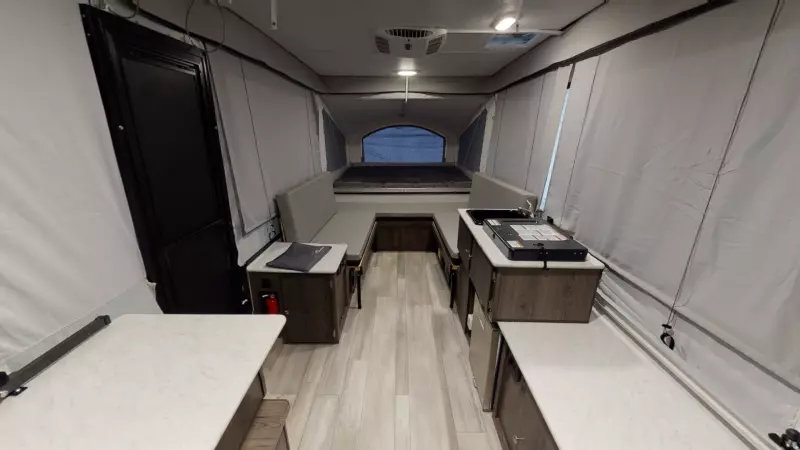 Clipper Main Room