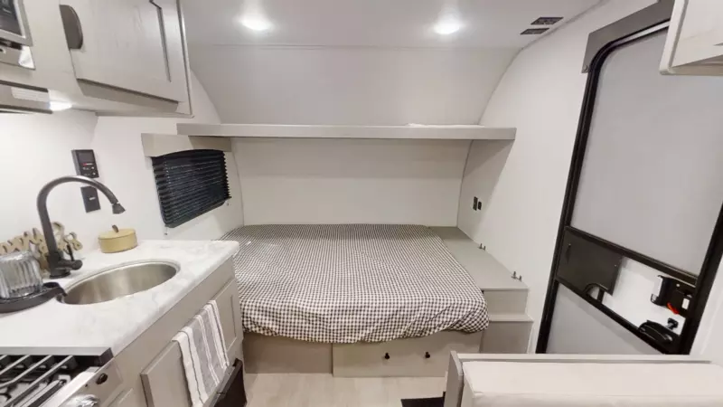 12RD Floorplan Main Room